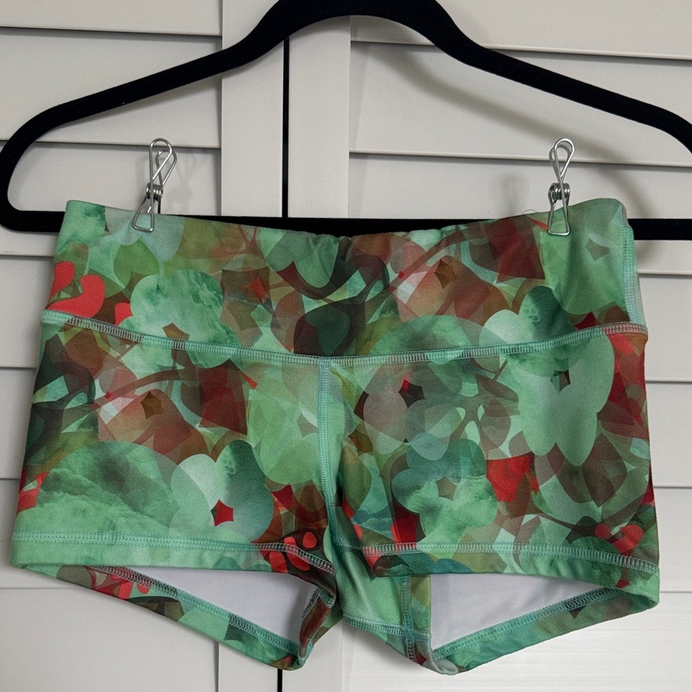 Fleo Green and Red Patterned Athletic Shorts